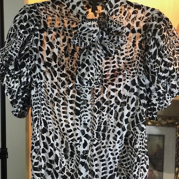 Leopard Print Blouse NWT - Picture 4 of 5